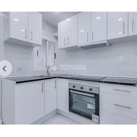 Queen Apartments Santa Coloma de Gramenet Экстерьер фото